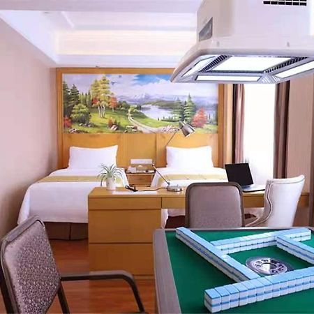 Vienna Hotel Pingxiang Lvyin Square Exteriör bild
